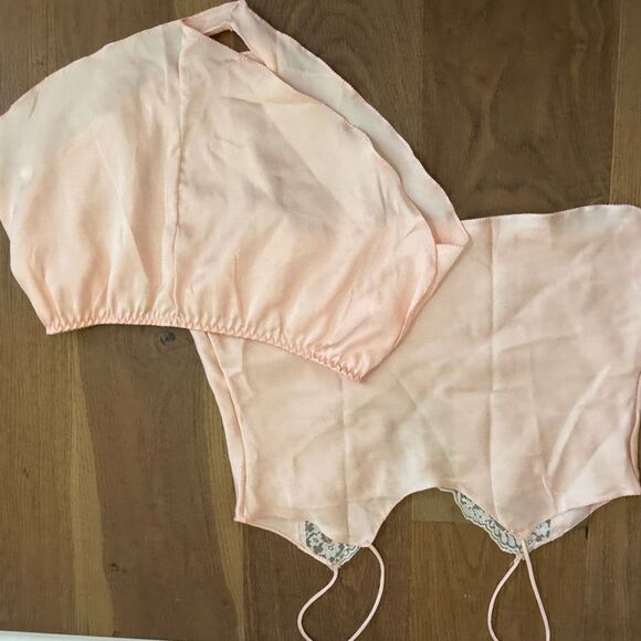 Vintage 80s Victoria’s Secret Cami Shorts Sleep Set Pajamas Peachy Pink M - Picture 6 of 9